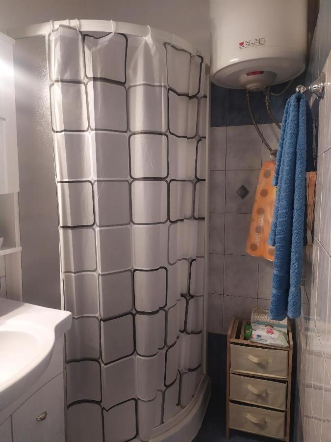 Small And Cosy Appartment- Piccolina Loutráki Dış mekan fotoğraf