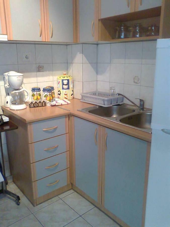 Small And Cosy Appartment- Piccolina Loutráki Dış mekan fotoğraf